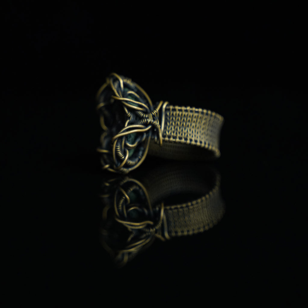 The Hollow Light Geode Ring