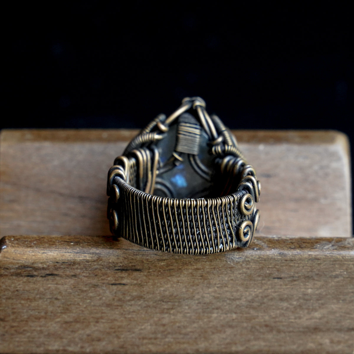 OOAK-The Gilded Veil Mexican Labradorite Ring