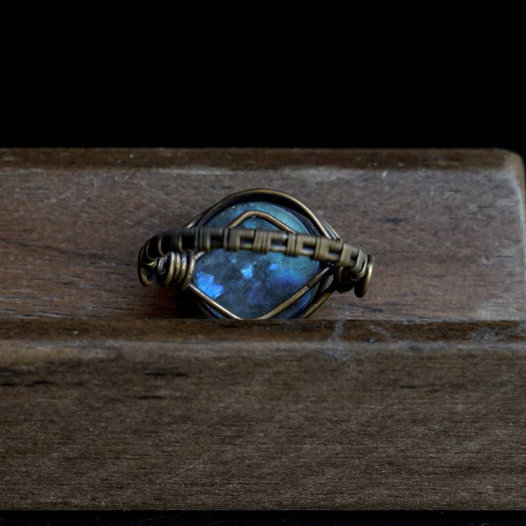 OOAK-The Blue Ember Labradorite Ring