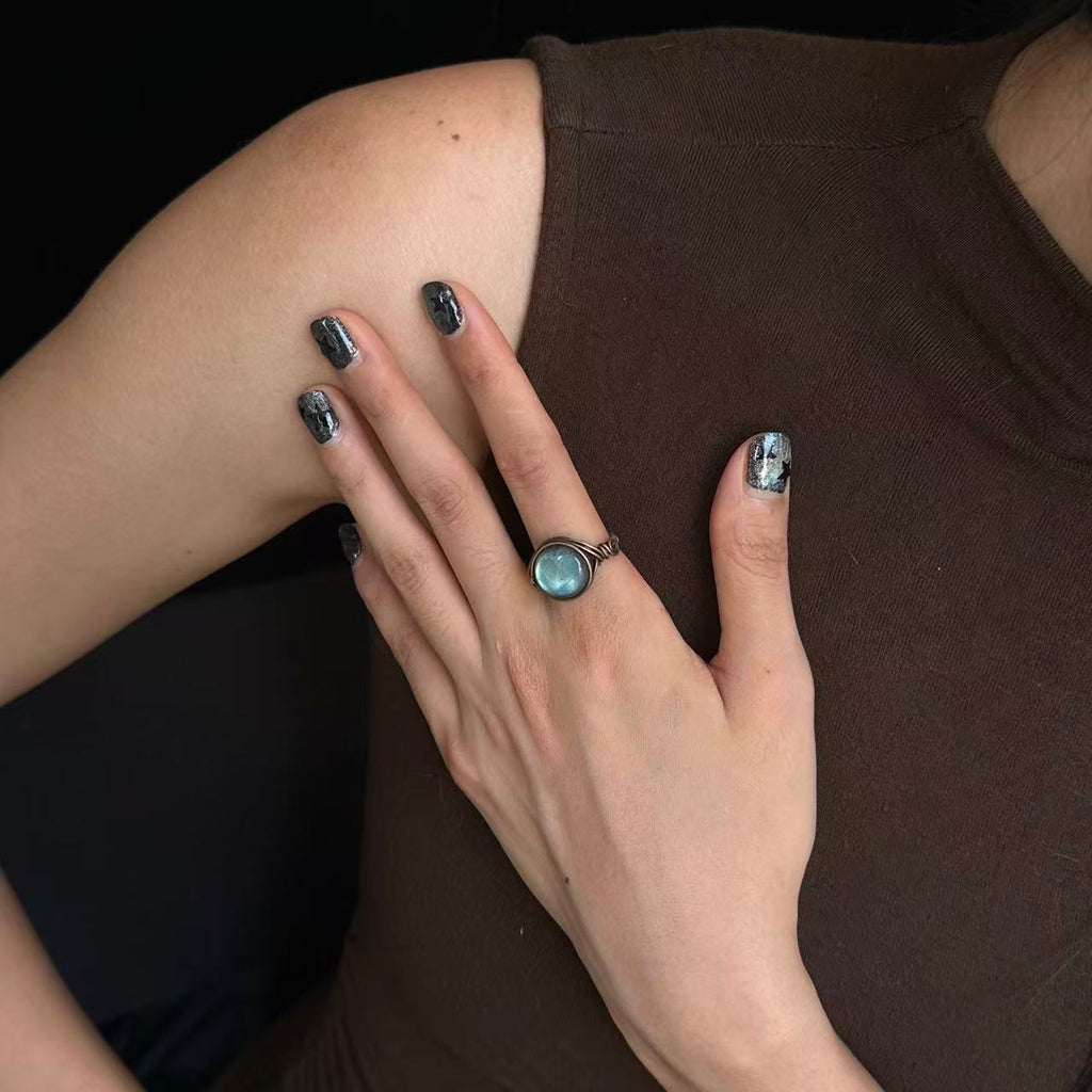 OOAK-The Blue Ember Labradorite Ring